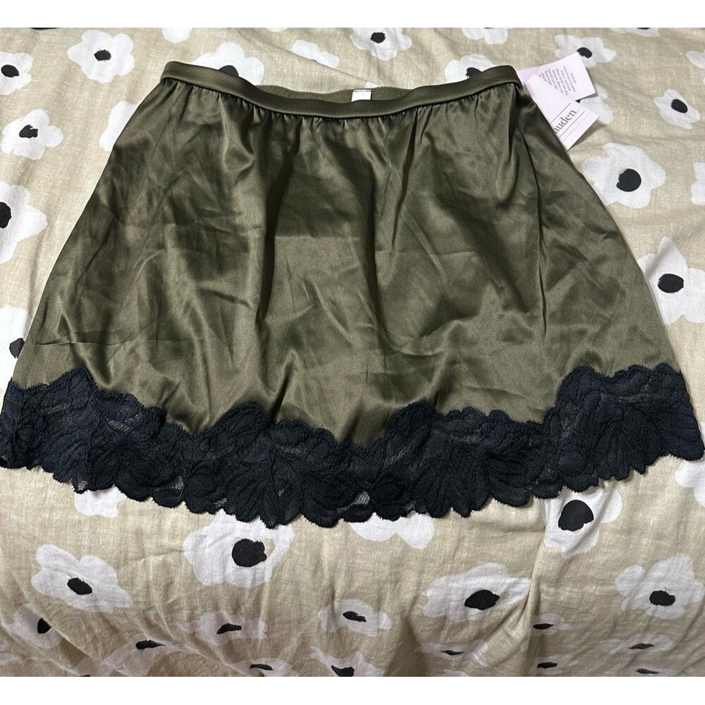 Auden satin mini skirt NWT